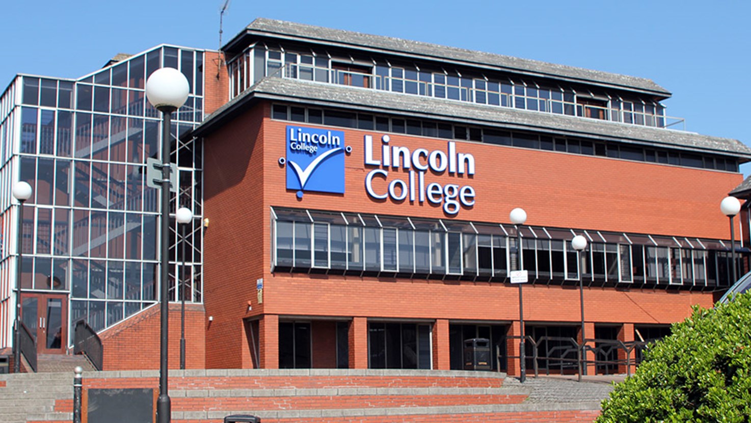 View all the events and meetings that DPCC Phil Clark attended or hosted at Lincoln College in 2023